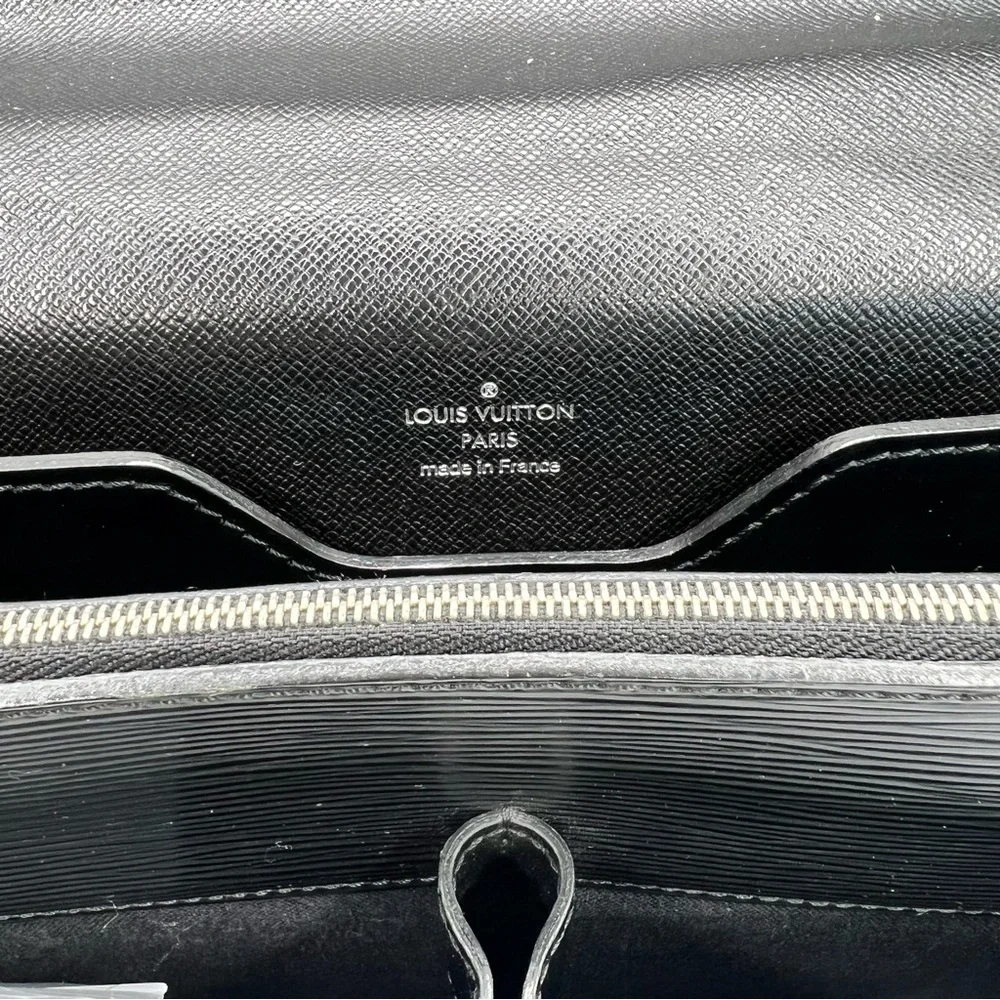 Louis Vuitton Robusto Briefcase in Black Epi Leather - Vintage